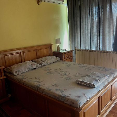 Stivan Iskar Hotel Szófia Kültér fotó
