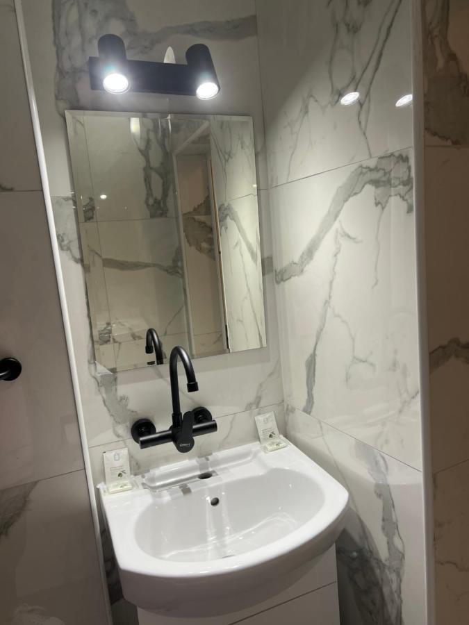 Stivan Iskar Hotel Szófia Kültér fotó